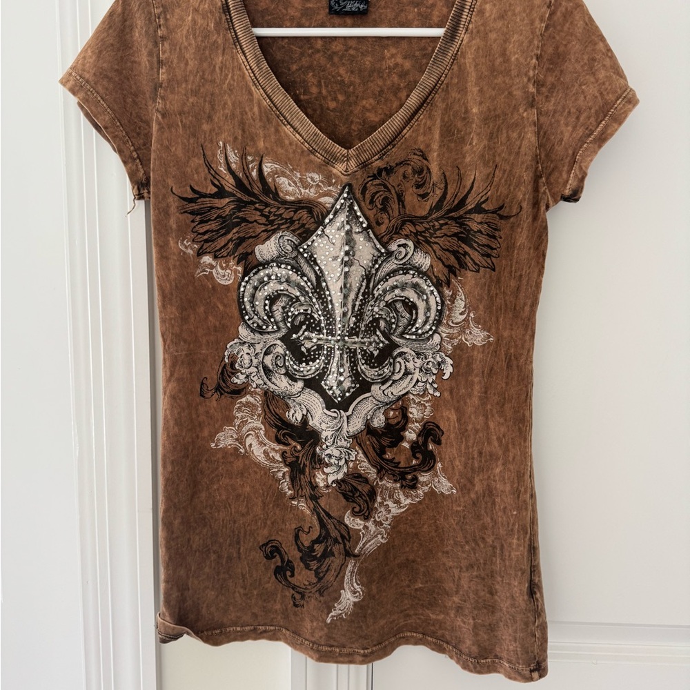 Day Trip Brown Graphic V-Neck Women's Top
